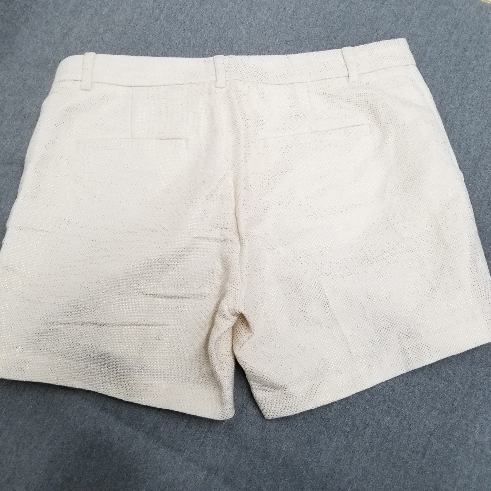 Banana Republic Gold Shimmer Linen Blend Shorts - Picture 5 of 7
